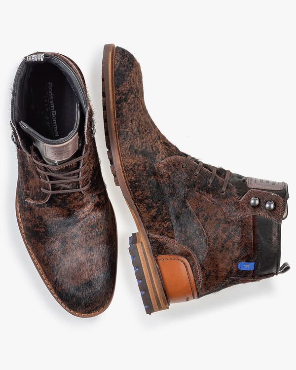 Lace shoe pony style brown