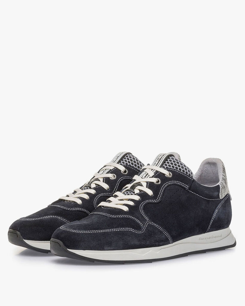 Blauer Wildleder-Sneaker