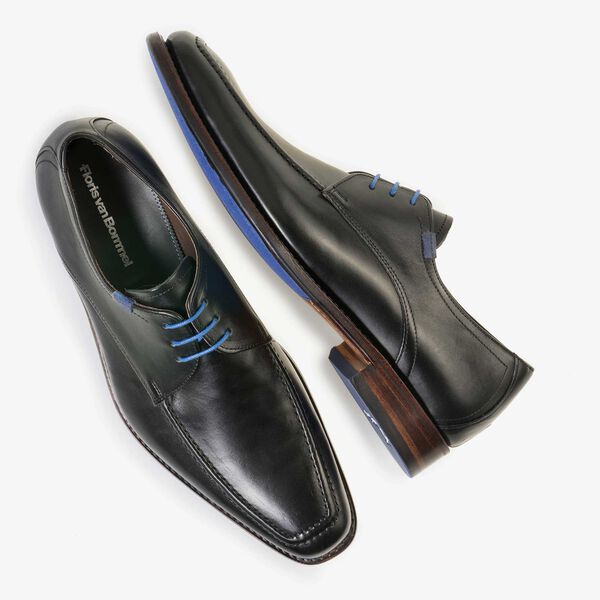 Schwarzer Leder Schn&uuml;rschuh