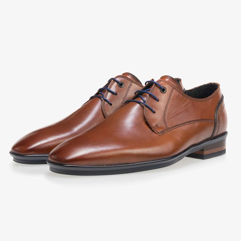 Cognacfarbener Leder Schn&uuml;rschuh