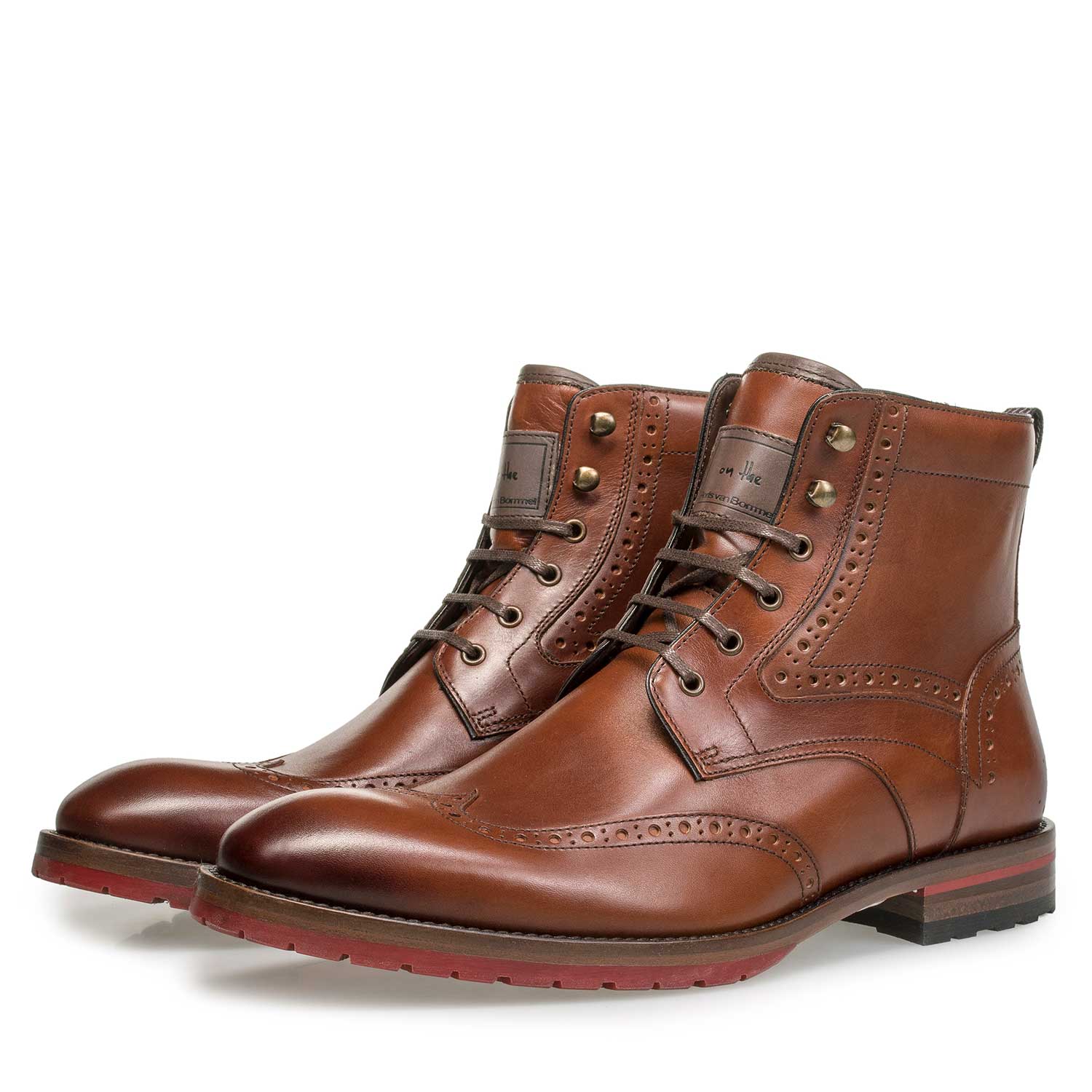 10295/03 - Cognac-coloured brogue leather lace boot 10295/03 - Cognac-coloured brogue leather lace boot