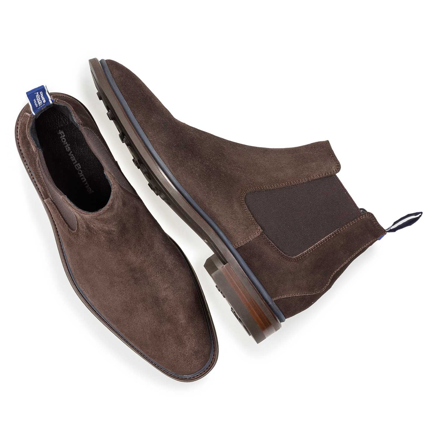 10669/02 - Dark brown suede Chelsea boot 10669/02 - Dark brown suede Chelsea boot