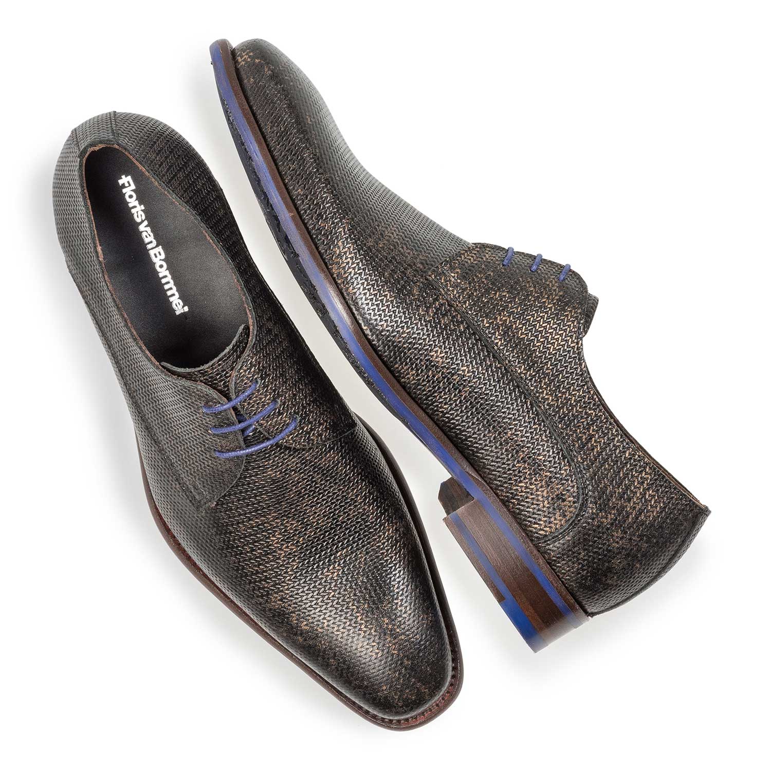 18159/02 - Leather lace shoe with bronze-coloured metallic print 18159/02 - Leather lace shoe with bronze-coloured metallic print