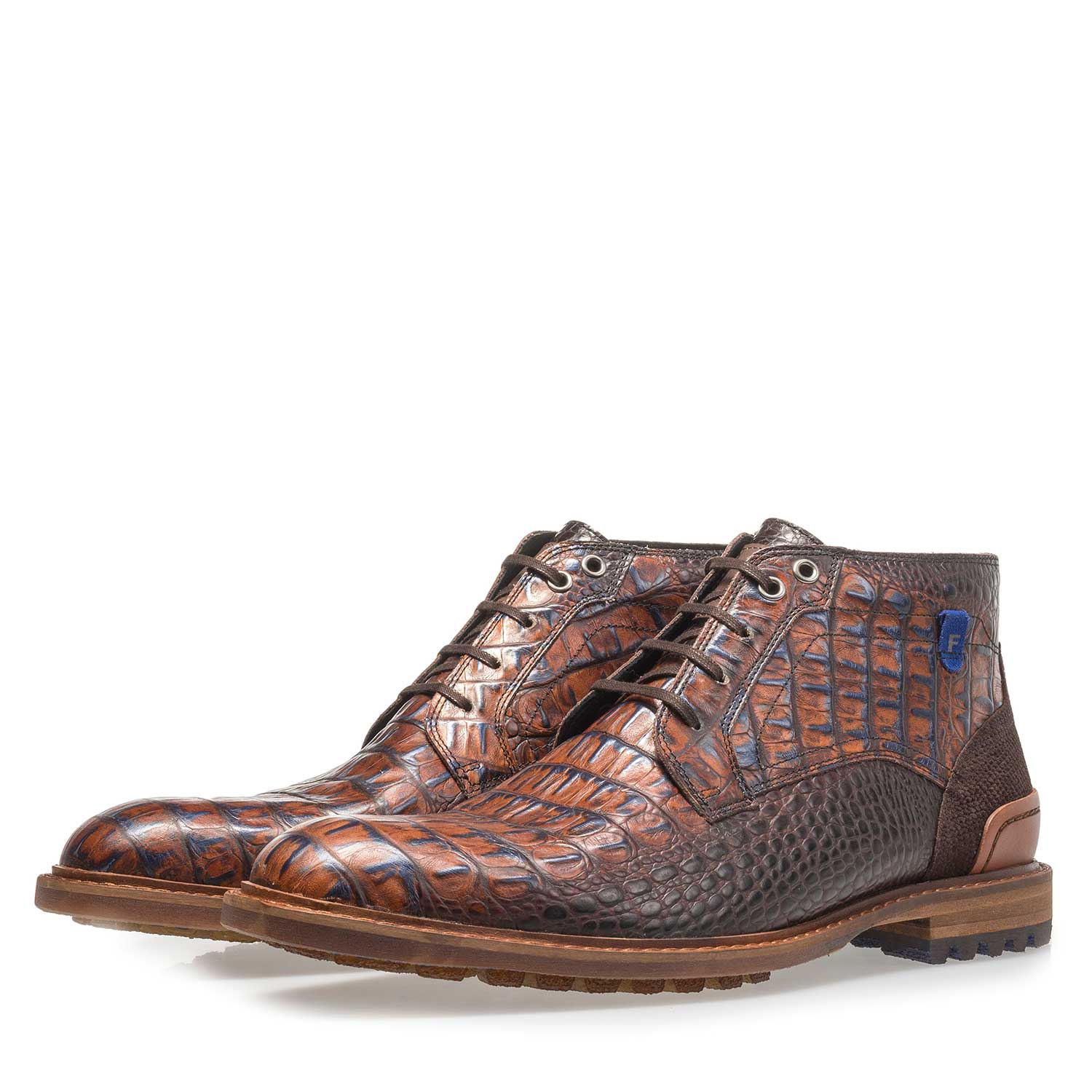 20228/24 - Cognacfarbener Leder-Schnürstiefel mit Krokoprint 20228/24 - Cognacfarbener Leder-Schnürstiefel mit Krokoprint