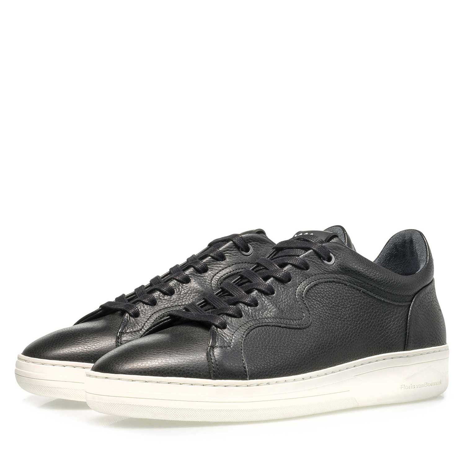 13225/04 - Premium black calf leather sneaker 13225/04 - Premium black calf leather sneaker