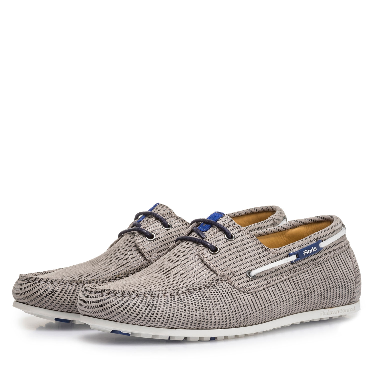 15035/11 - Sandfarbener Wildleder-Bootsschuh mit Print 15035/11 - Sandfarbener Wildleder-Bootsschuh mit Print