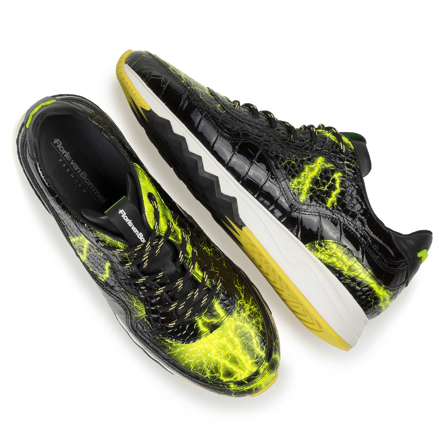 16296/01 - Schwarzer Lackleder-Sneaker mit gelbem Print 16296/01 - Schwarzer Lackleder-Sneaker mit gelbem Print