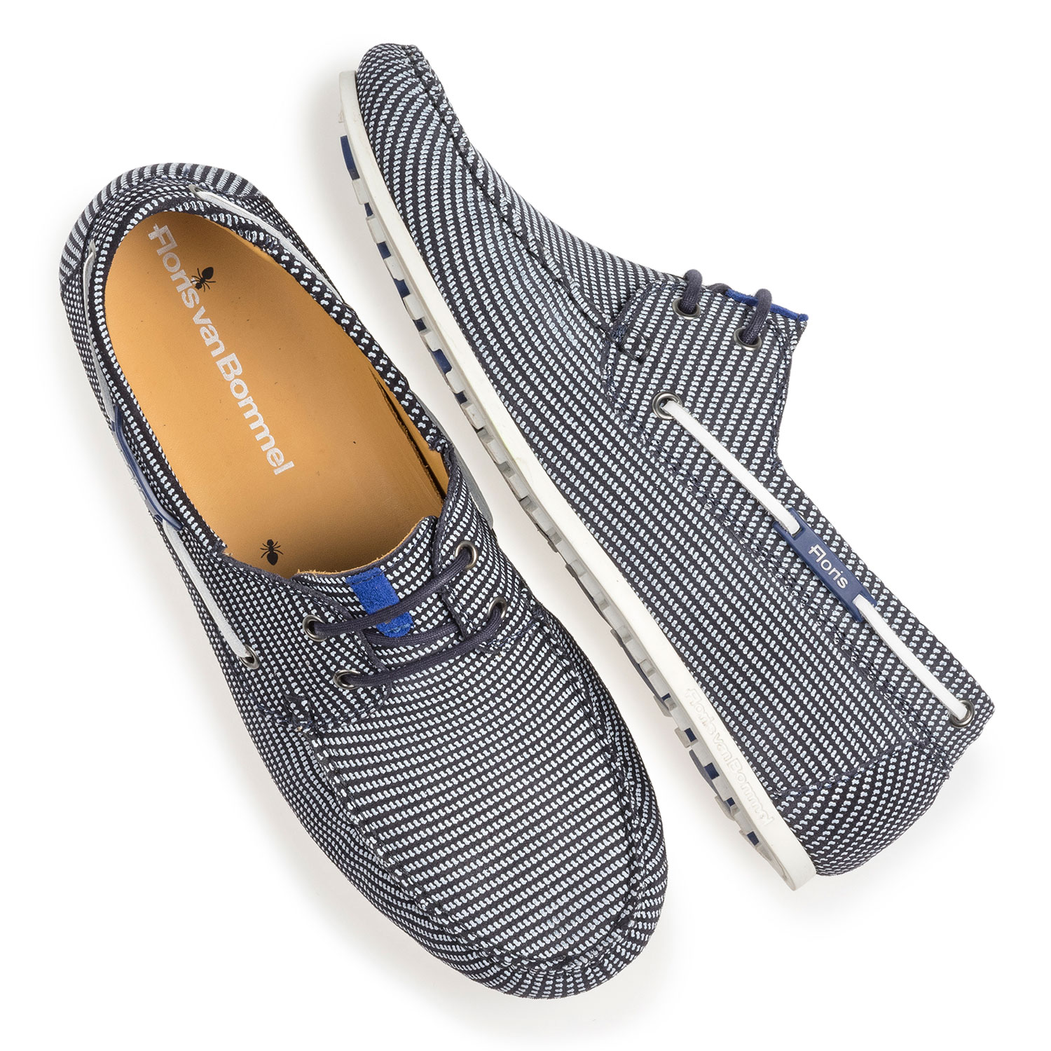 15035/10 - Blauer Wildleder-Bootsschuh mit Print 15035/10 - Blauer Wildleder-Bootsschuh mit Print