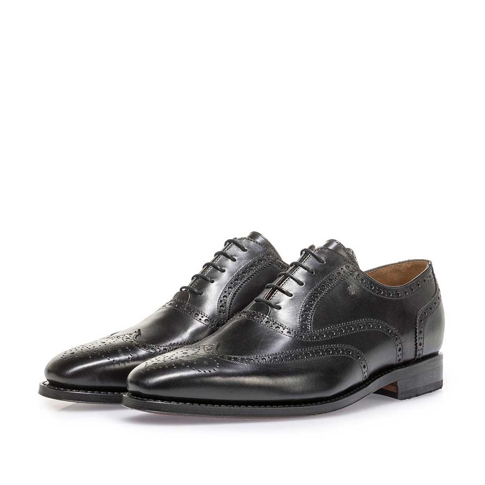 19125/01 - Black calf leather brogue 19125/01 - Black calf leather brogue