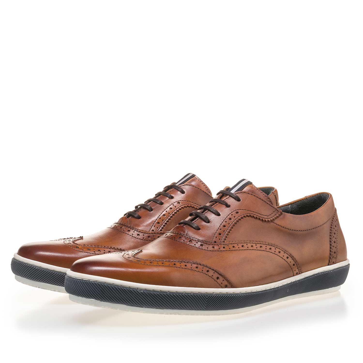 19036/38 - Cognacfarbener Kalbsleder Brogue-Schnürschuh 19036/38 - Cognacfarbener Kalbsleder Brogue-Schnürschuh