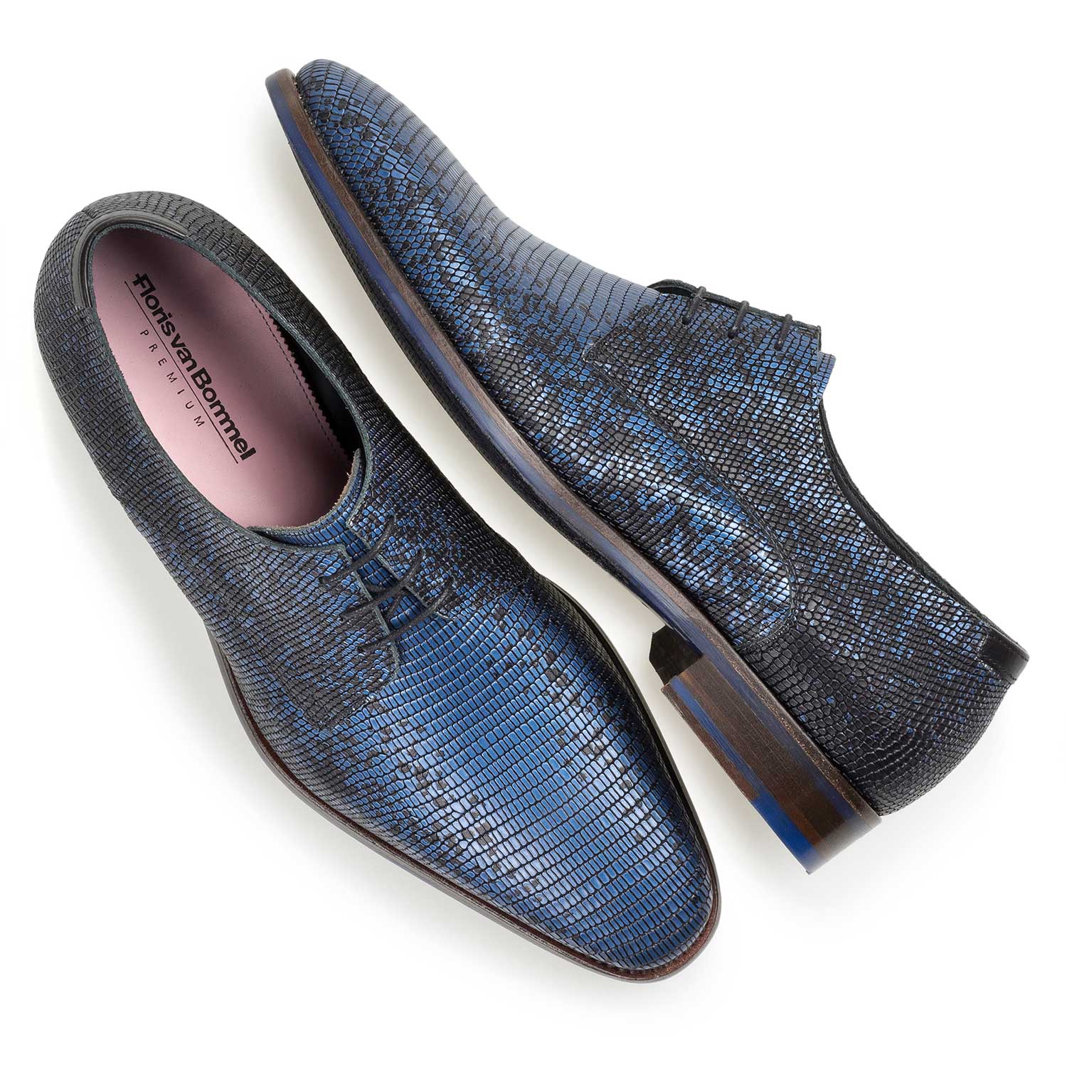 18097/01 - Schwarzer Premium-Schnürschuh mit blauem Metallicprint 18097/01 - Schwarzer Premium-Schnürschuh mit blauem Metallicprint