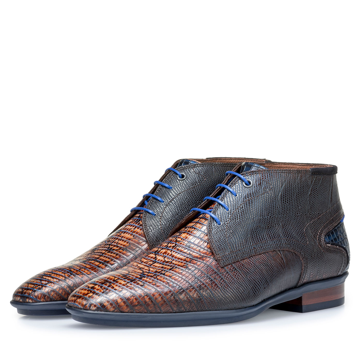10131/10 - Cognacfarbener Kalbsleder-Schnürschuh mit Eidechsenprint 10131/10 - Cognacfarbener Kalbsleder-Schnürschuh mit Eidechsenprint