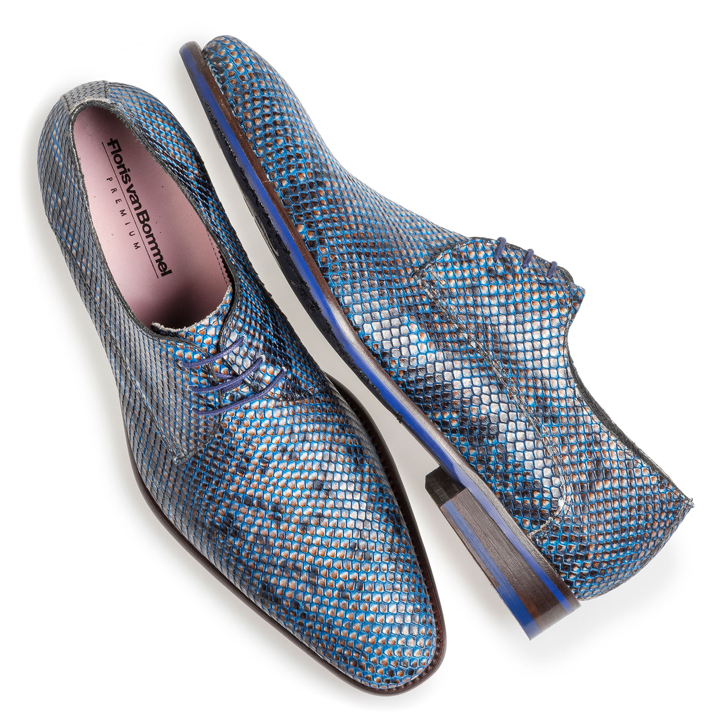 18159/17 - Blue lace shoe with snake print 18159/17 - Blue lace shoe with snake print