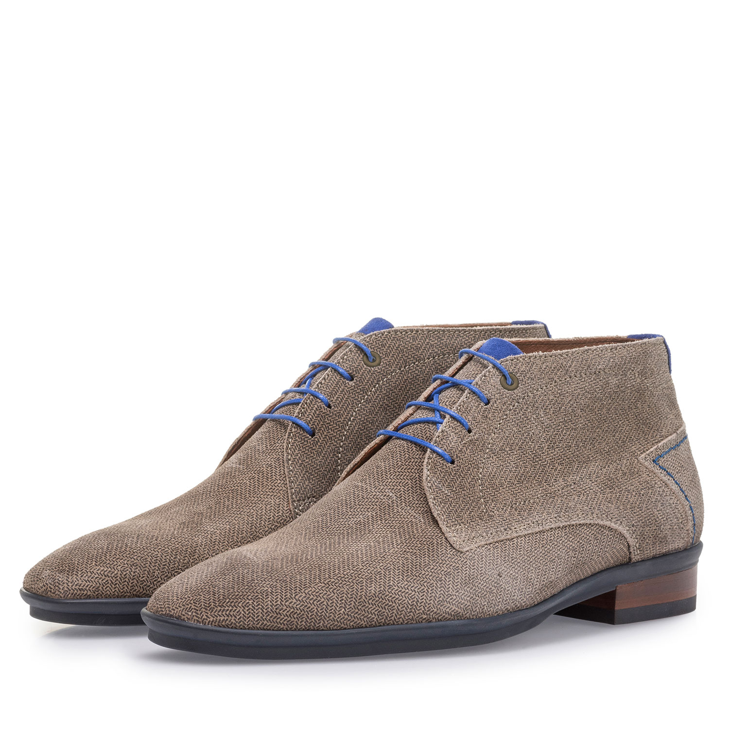 20440/01 - Sandfarbener Wildleder-Schnürstiefel mit Print 20440/01 - Sandfarbener Wildleder-Schnürstiefel mit Print